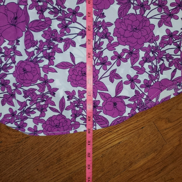 Banana Republic Boyfriend Fit Button Up Long Sleeve Blouse - Picture 8 of 11